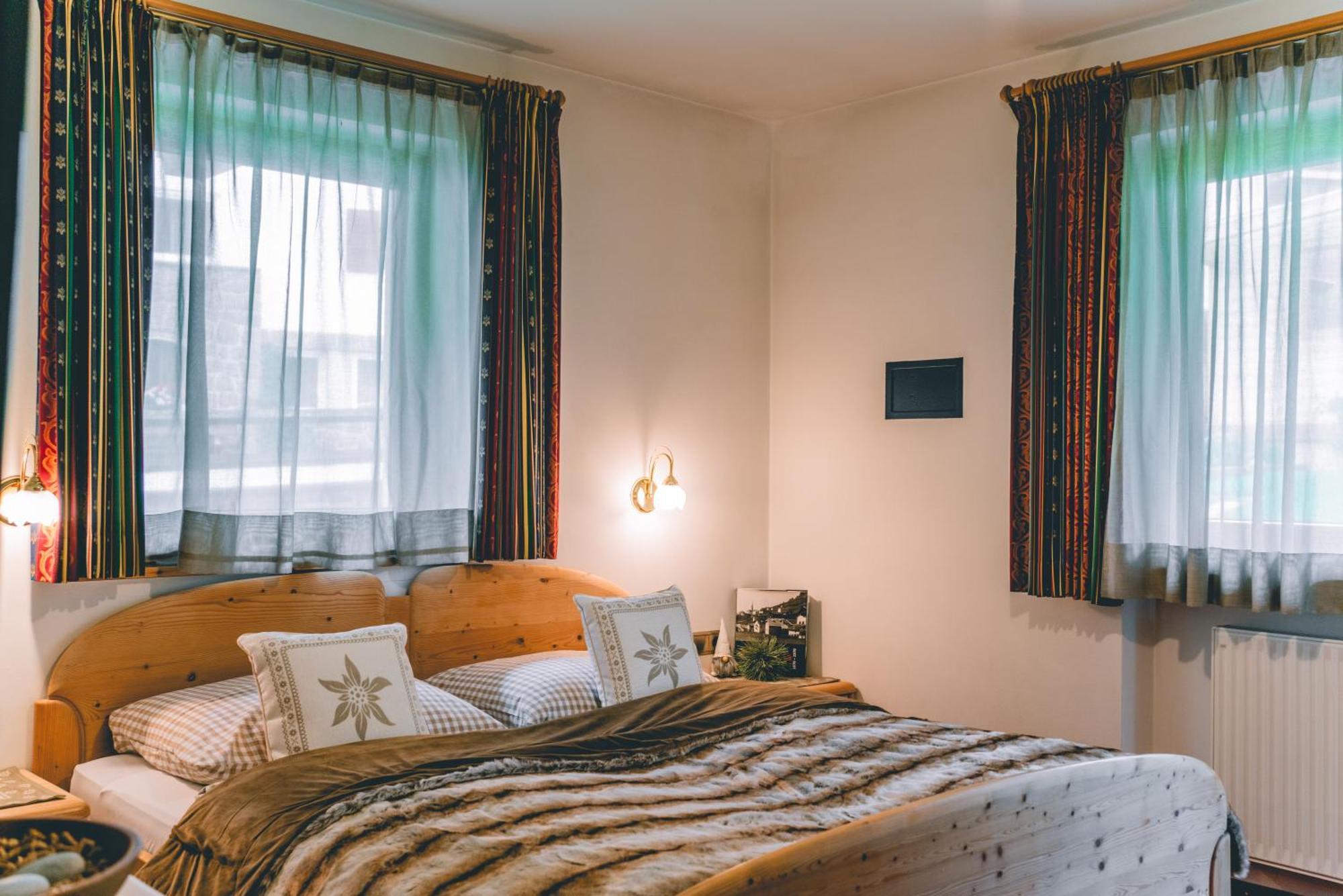 Garni Hotel Belalp Santa Cristina Val Gardena Экстерьер фото