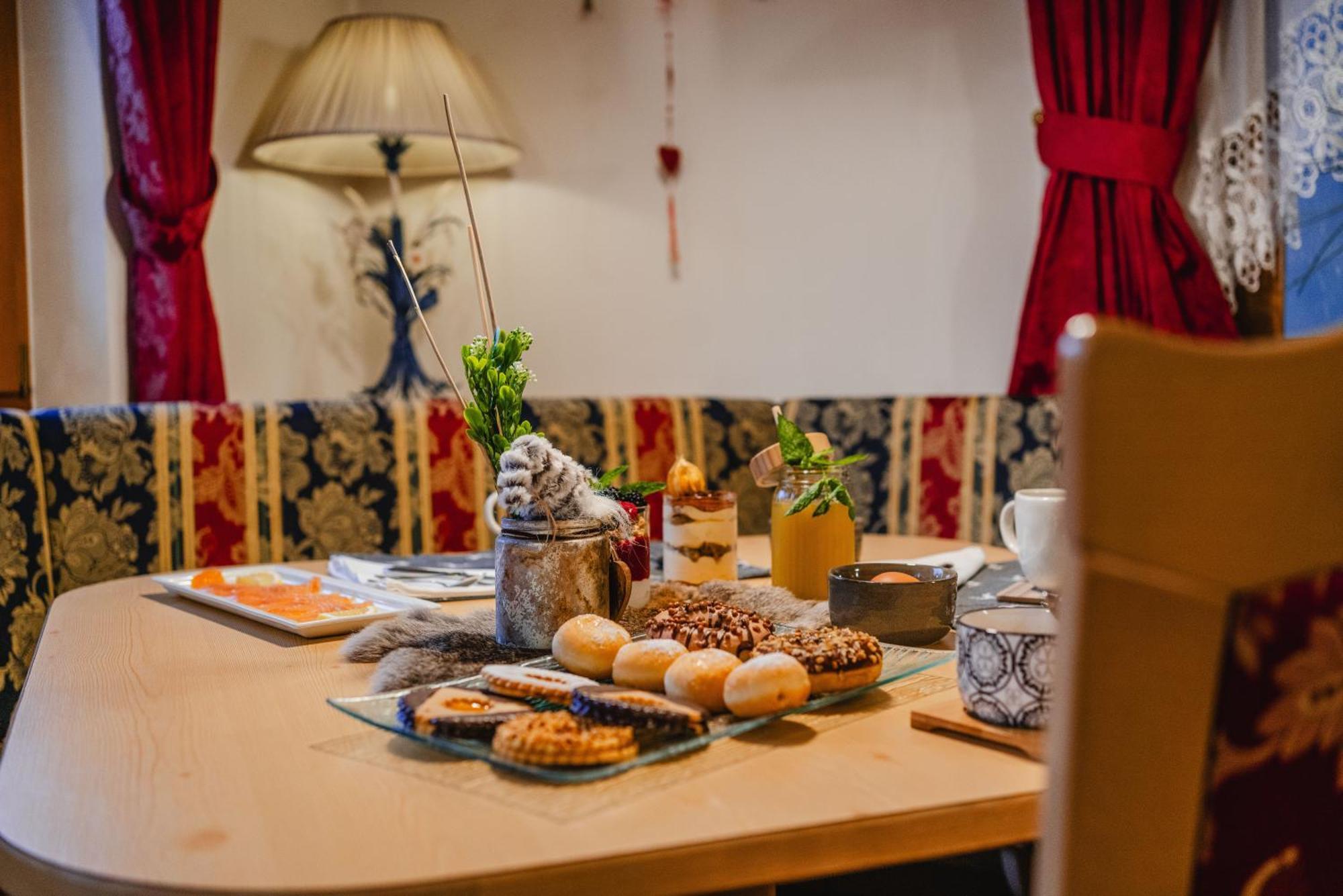 Garni Hotel Belalp Santa Cristina Val Gardena Экстерьер фото